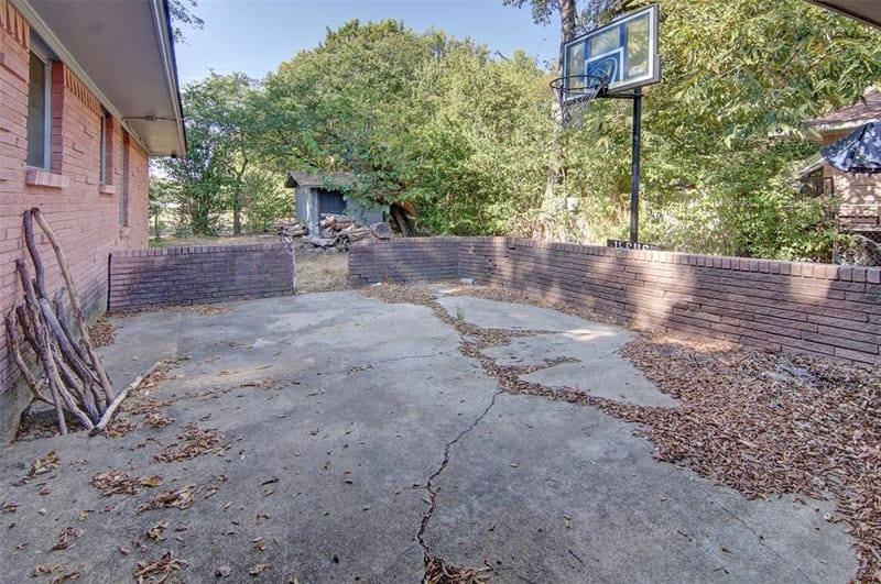 2024 Blake Avenue, Dallas TX 75228 - Photo 29