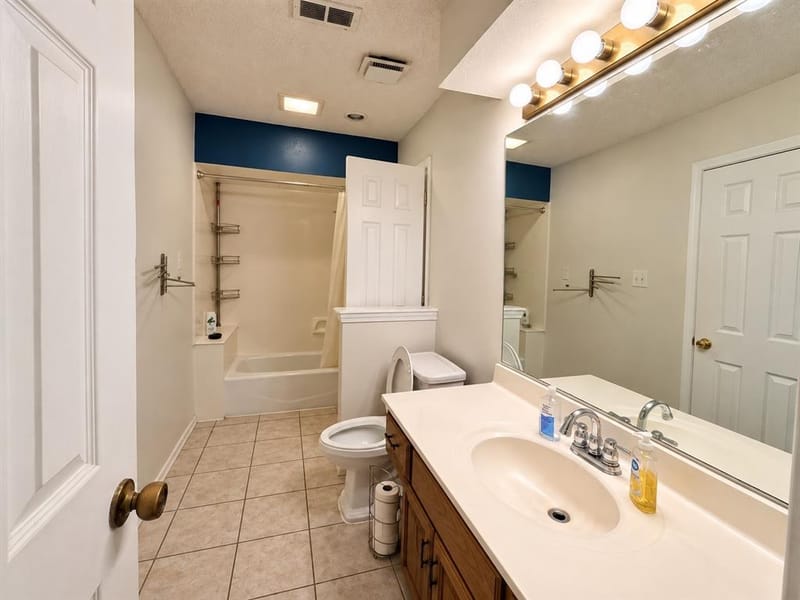 1128 Post Oak Lane, DeSoto TX 75115 - Photo 13
