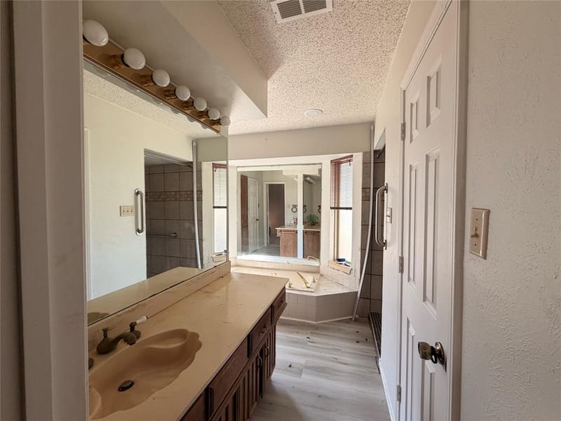1128 Post Oak Lane, DeSoto TX 75115 - Photo 19