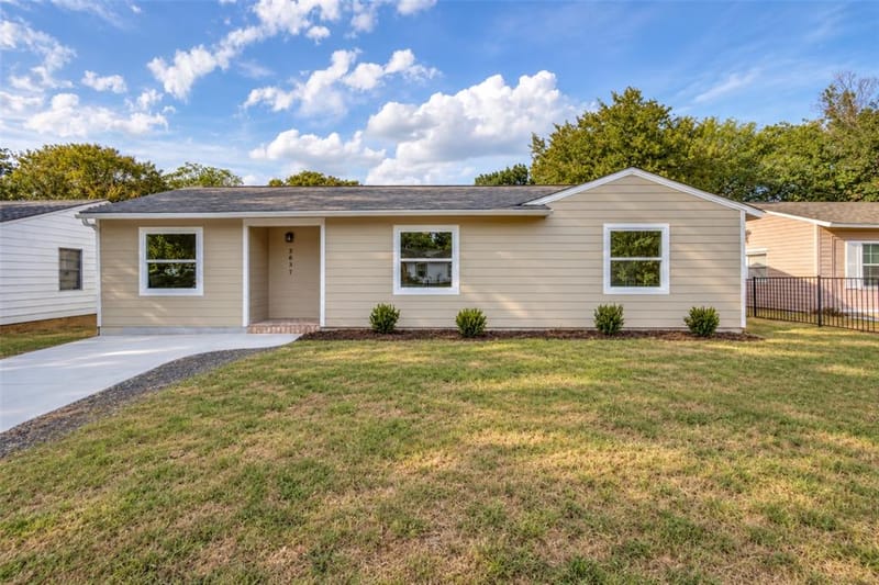 2637 Marbella Lane, Dallas TX 75228