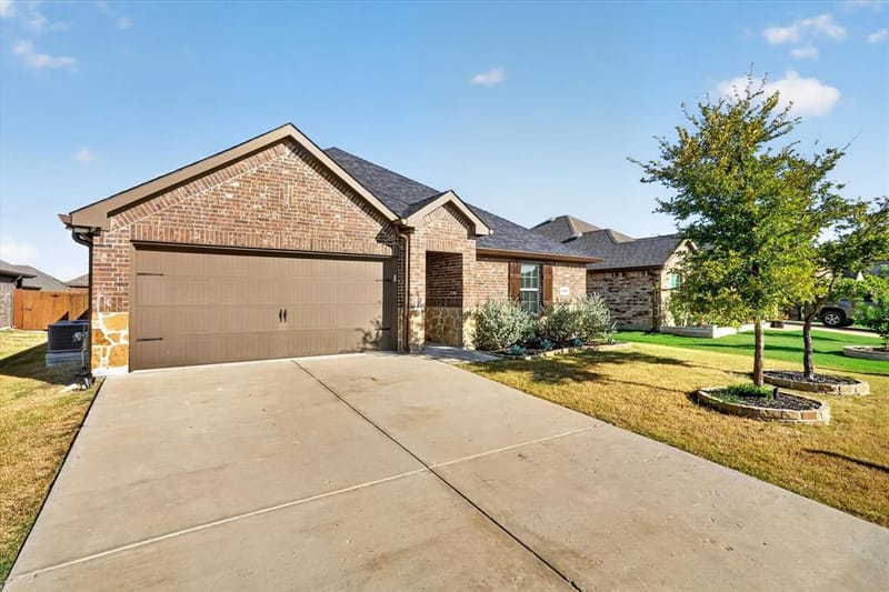1003 Stage Coach Lane, Princeton TX 75407