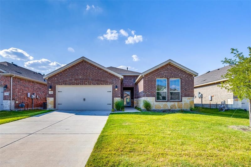 2000 Stinnet Street, Anna TX 75409