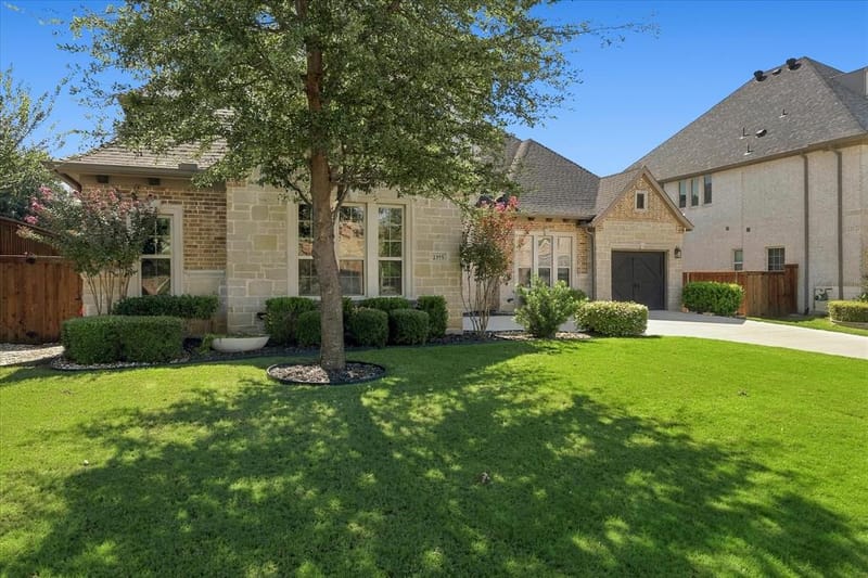 2355 Cutting Horse Trail, Frisco TX 75036 - Photo 3