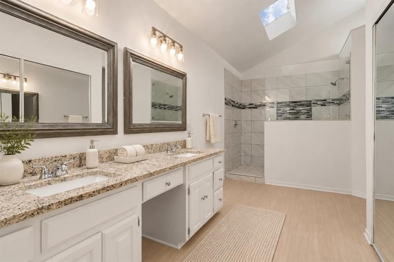 2713 Belmeade Drive, Carrollton TX 75006 - Photo 17