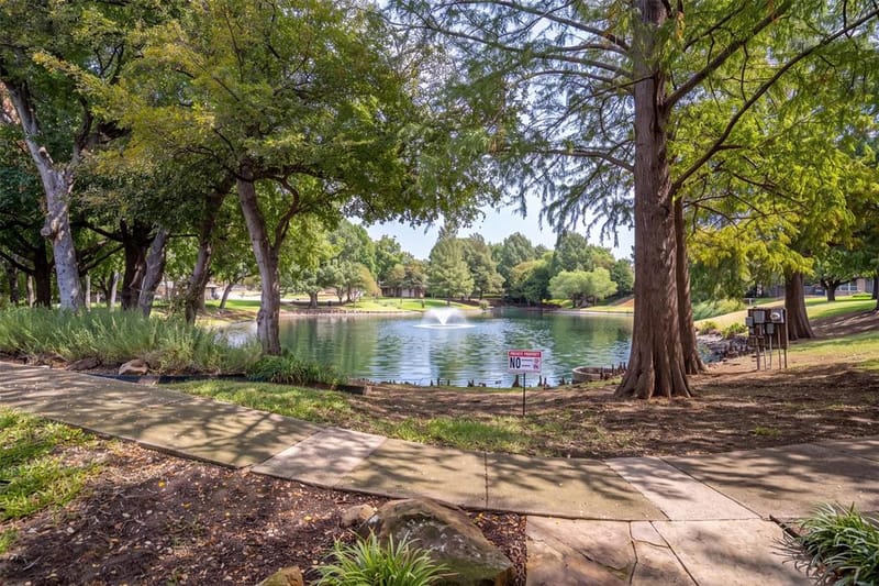 2713 Belmeade Drive, Carrollton TX 75006 - Photo 29