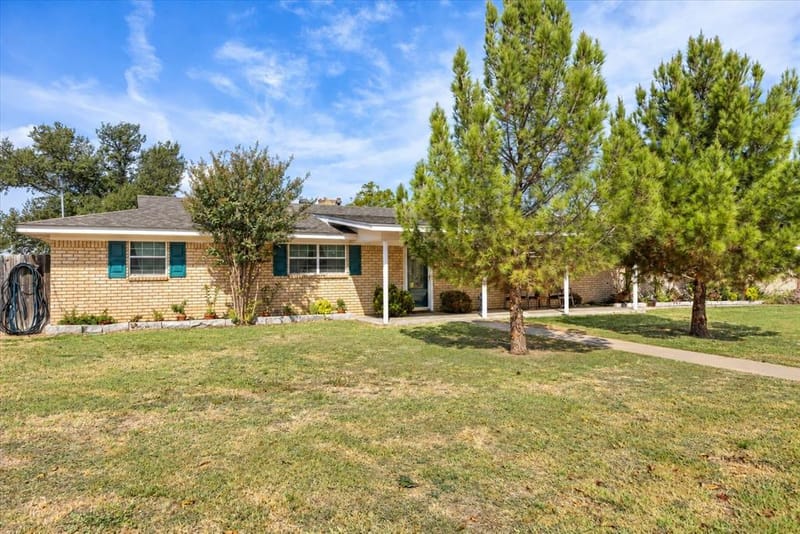 916 Preston Lane, Dublin TX 76446 - Photo 2