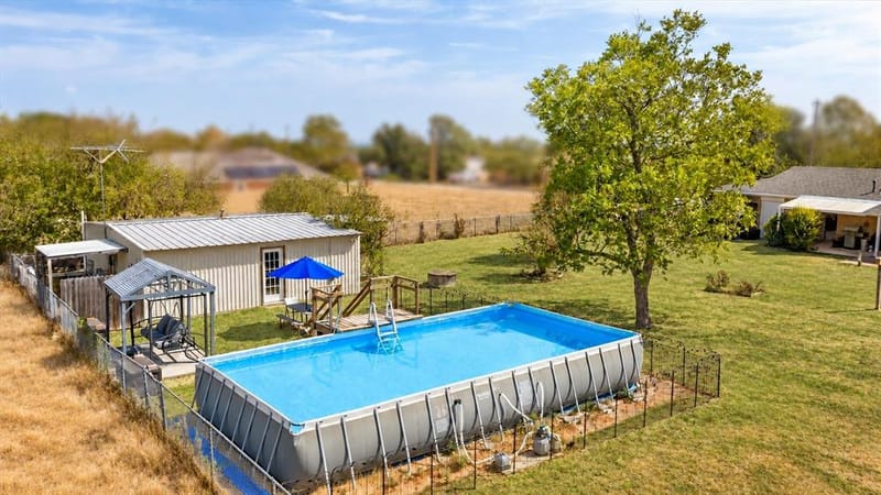916 Preston Lane, Dublin TX 76446 - Photo 37