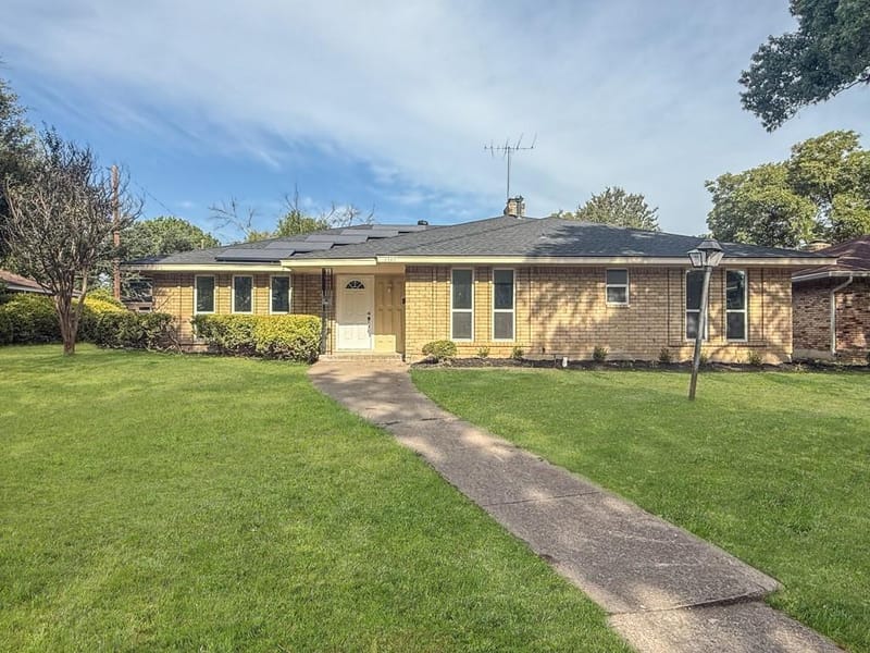 2147 Oak Valley Lane, Dallas TX 75232 - Photo 36