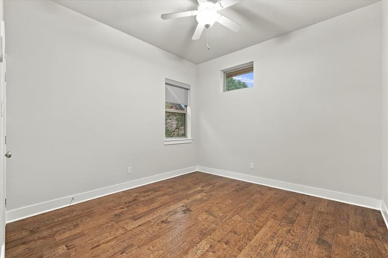 6251 Lakeshore Drive, Dallas TX 75214 - Photo 25