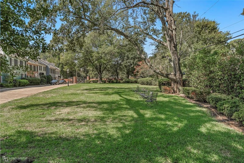 8 Dudley Square, Shreveport LA 71106 - Photo 2