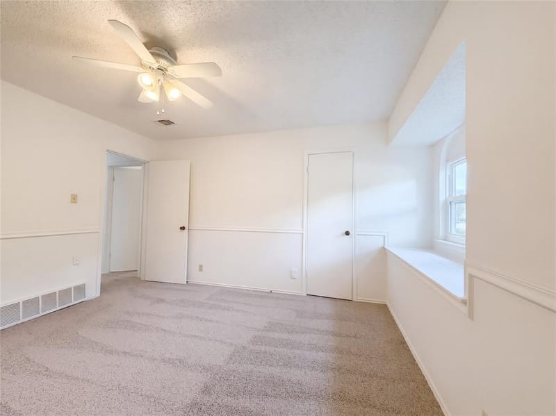 3606 Grissom Drive, Arlington TX 76016 - Photo 12