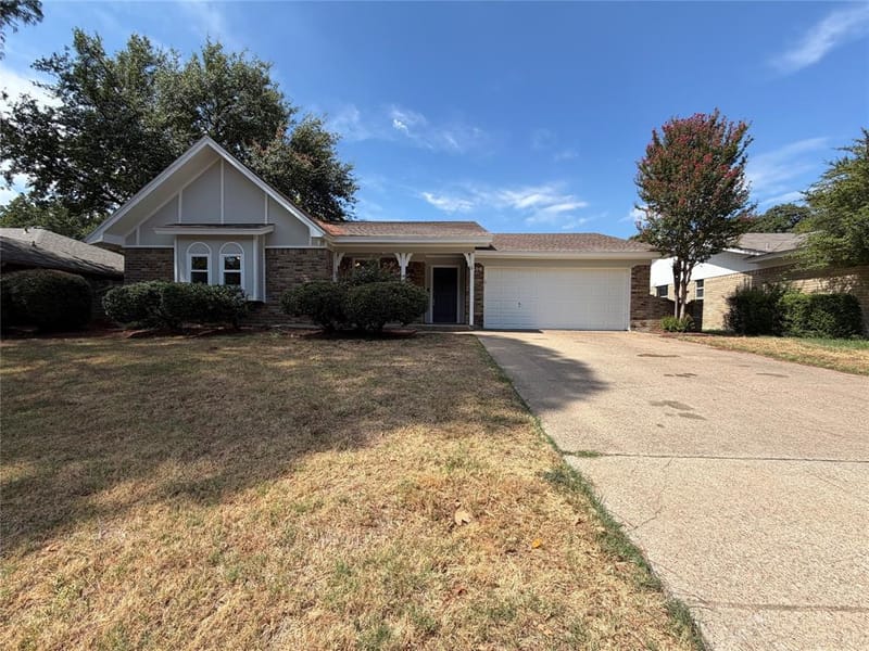 3606 Grissom Drive, Arlington TX 76016