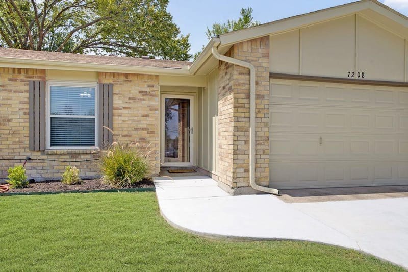 7208 Romford Way, North Richland Hills TX 76182