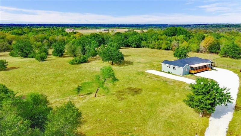 6857 SW County Road 0021, Corsicana TX 75110