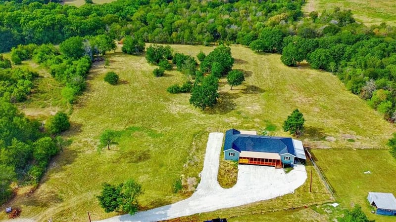 6857 SW County Road 0021, Corsicana TX 75110 - Photo 38