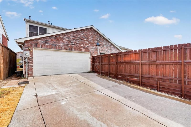 4364 Onyx Drive, Carrollton TX 75010 - Photo 37