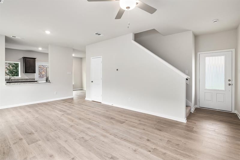 4251 Lava Forest Drive, Dallas TX 75241 - Photo 4