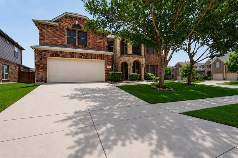321 Vatican Hill Drive, Little Elm TX 75068 - Photo 2