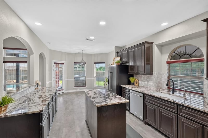 321 Vatican Hill Drive, Little Elm TX 75068 - Photo 13