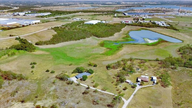 801 County Road 0025, Corsicana TX 75109 - Photo 39