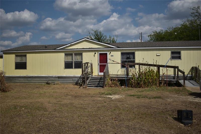 8453 County Road 1206, Rio Vista TX 76093 - Photo 2