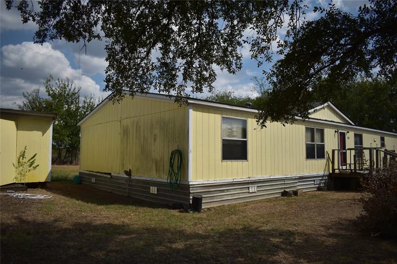 8453 County Road 1206, Rio Vista TX 76093 - Photo 3