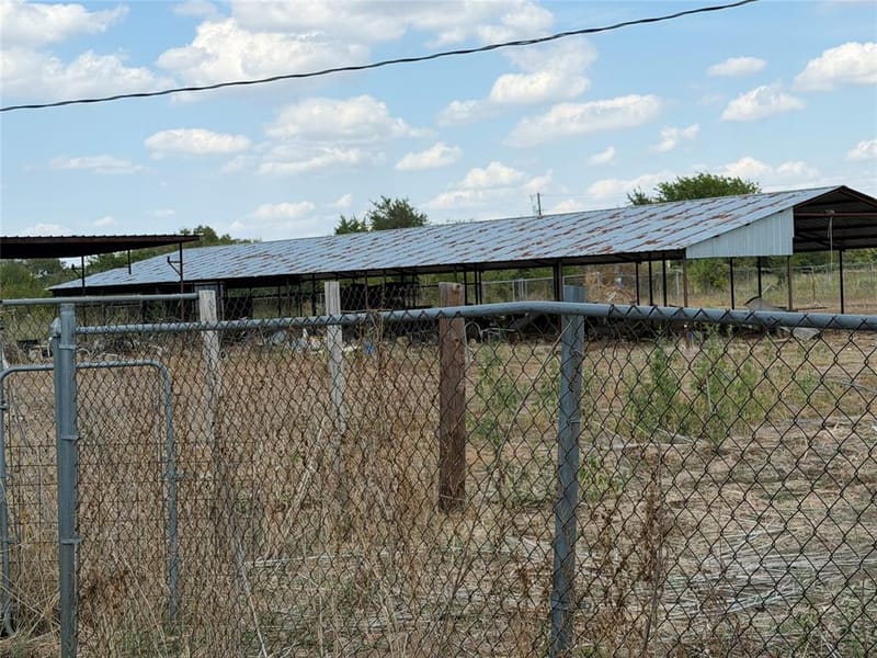 8453 County Road 1206, Rio Vista TX 76093 - Photo 32