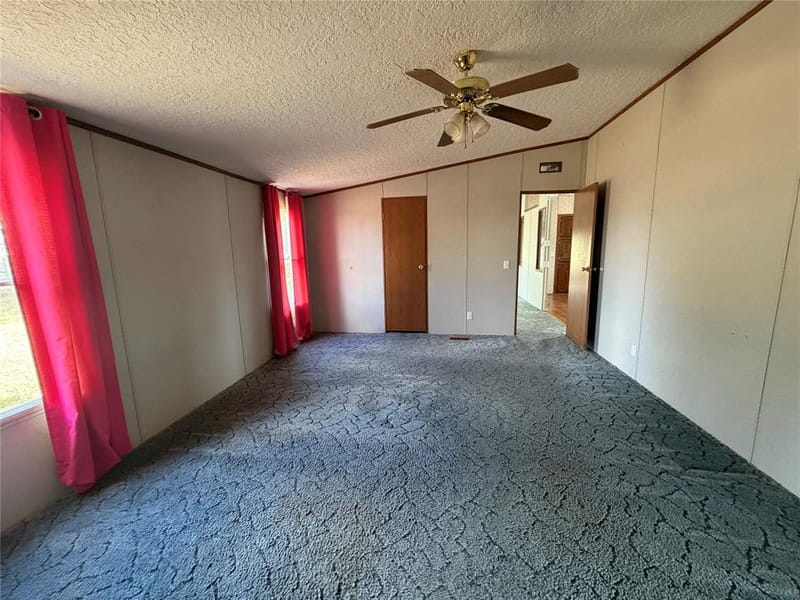 8453 County Road 1206, Rio Vista TX 76093 - Photo 15
