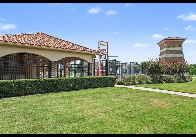 1733 Kachina Lodge Road, Fort Worth TX 76131 - Photo 21
