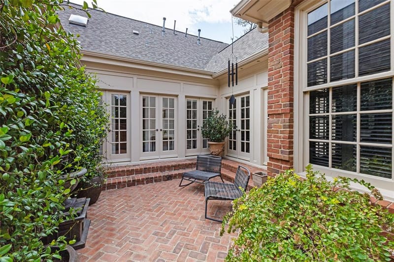 5803 Redwood Court, Dallas TX 75209 - Photo 24
