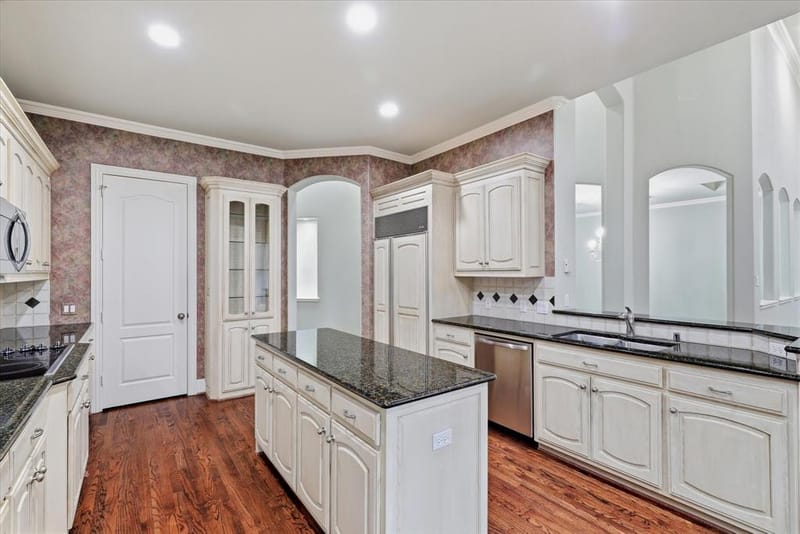 11831 Brookhill Lane, Dallas TX 75230 - Photo 15