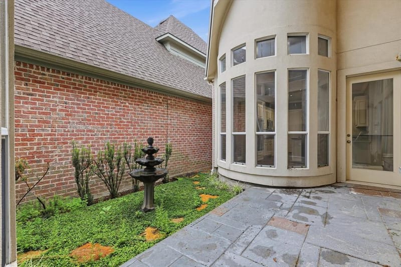 11831 Brookhill Lane, Dallas TX 75230 - Photo 39