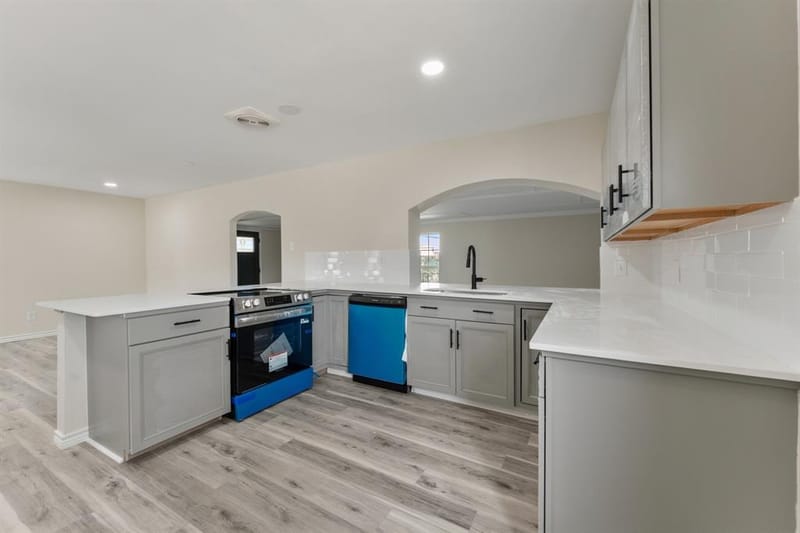 4910 Frontier Road, Garland TX 75043 - Photo 6