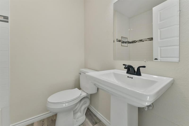 4910 Frontier Road, Garland TX 75043 - Photo 10