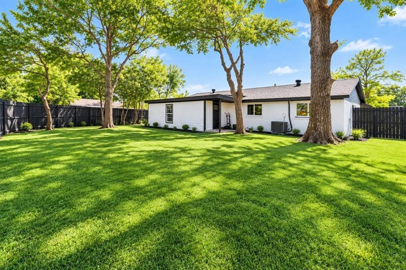 4910 Frontier Road, Garland TX 75043 - Photo 21