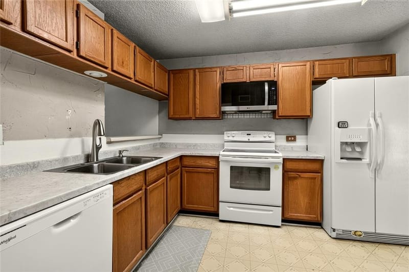 545 Stringfellow Drive, Coppell TX 75019 - Photo 8