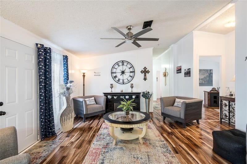 549 County Road 4733, Rhome TX 76078 - Photo 18