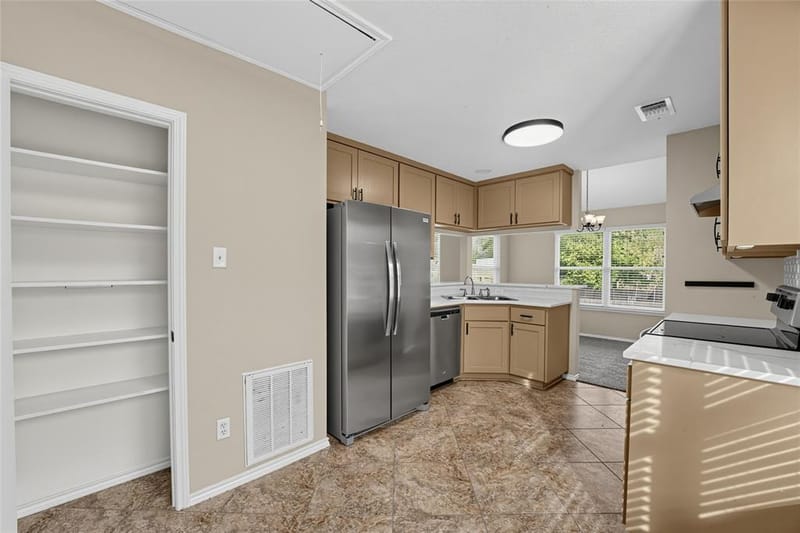 1335 Jasmine Drive, Lewisville TX 75077 - Photo 12