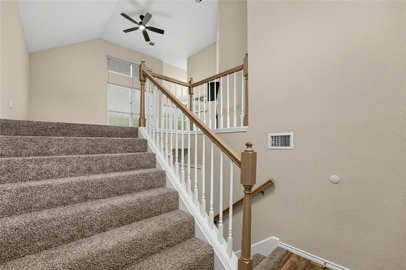 1335 Jasmine Drive, Lewisville TX 75077 - Photo 5