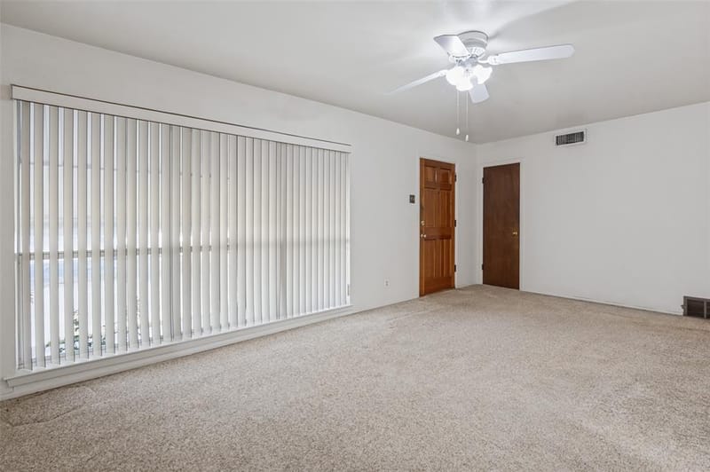 2528 Rugby Lane, Farmers Branch TX 75234 - Photo 3