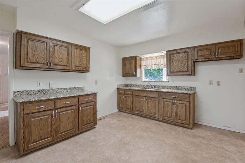 2528 Rugby Lane, Farmers Branch TX 75234 - Photo 4
