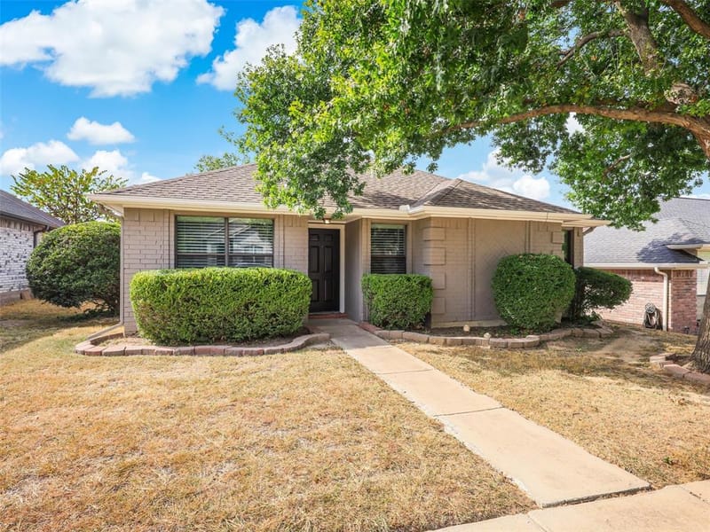 2331 Foothill Road, McKinney TX 75072 - Photo 2