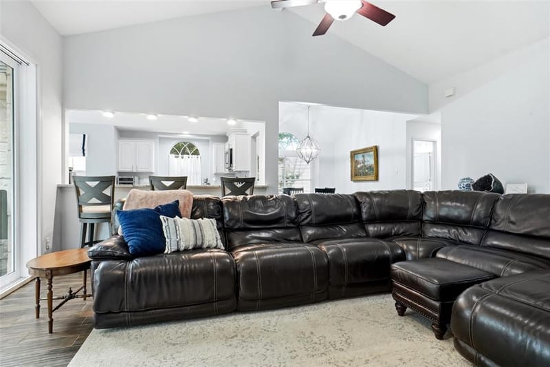 16 Durango Drive, Trophy Club TX 76262 - Photo 6
