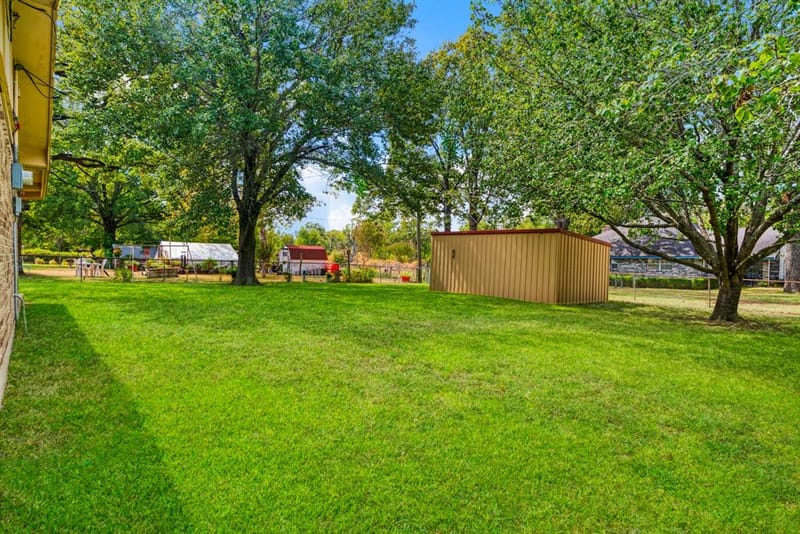 210 31st Street SW, Paris TX 75460 - Photo 4
