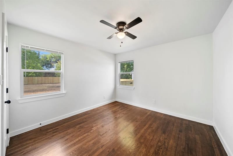 2451 Hudspeth Avenue, Dallas TX 75216 - Photo 17