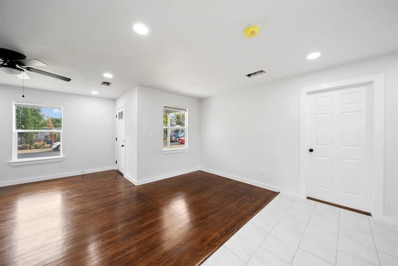 2451 Hudspeth Avenue, Dallas TX 75216 - Photo 9