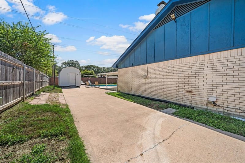 633 Lewis Drive, Hurst TX 76054 - Photo 33