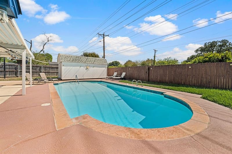 633 Lewis Drive, Hurst TX 76054 - Photo 29