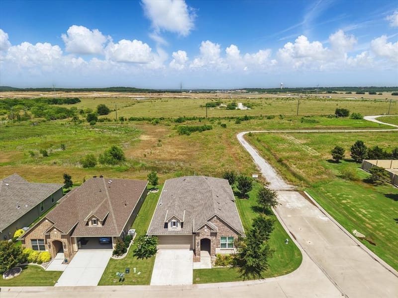 9809 Salford Way, Denton TX 76207 - Photo 23