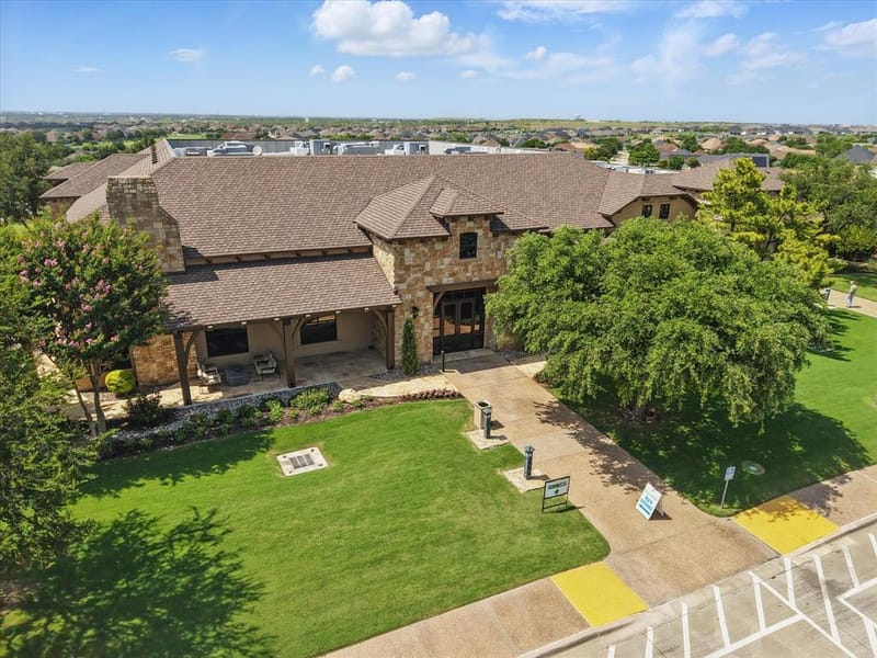 9809 Salford Way, Denton TX 76207 - Photo 31